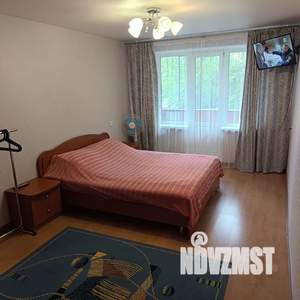 1-к квартира, посуточно, 33м2, 1/9 этаж