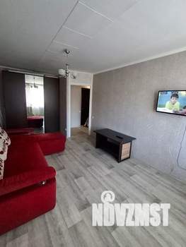 1-к квартира, посуточно, 33м2, 8/9 этаж