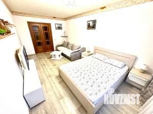 3-к квартира, посуточно, 75м2, 6/9 этаж