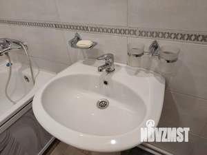 1-к квартира, посуточно, 32м2, 3/10 этаж