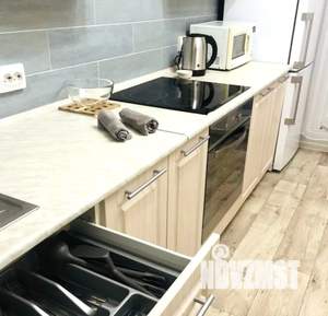 1-к квартира, посуточно, 48м2, 6/9 этаж