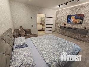 1-к квартира, посуточно, 54м2, 10/10 этаж