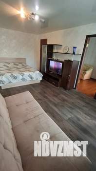 2-к квартира, посуточно, 45м2, 4/5 этаж