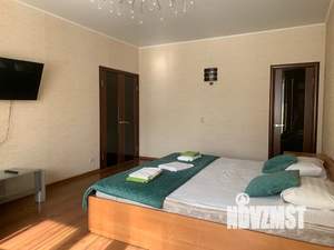 1-к квартира, посуточно, 80м2, 3/9 этаж