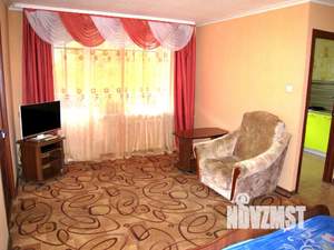 2-к квартира, посуточно, 46м2, 3/5 этаж