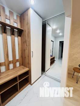 1-к квартира, посуточно, 44м2, 1/1 этаж