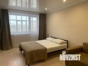 1-к квартира, посуточно, 35м2, 5/5 этаж