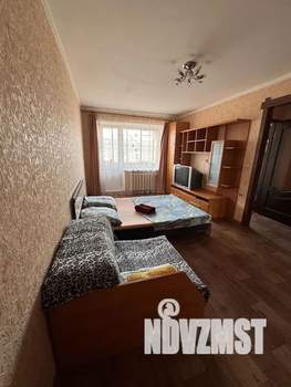 1-к квартира, посуточно, 33м2, 4/5 этаж