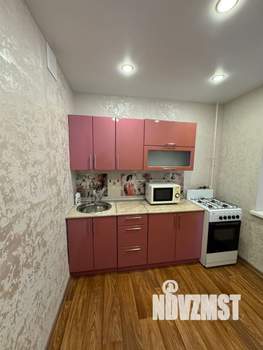 1-к квартира, посуточно, 32м2, 8/9 этаж