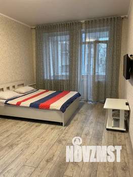 1-к квартира, посуточно, 32м2, 3/5 этаж