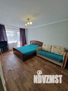 1-к квартира, посуточно, 30м2, 4/5 этаж