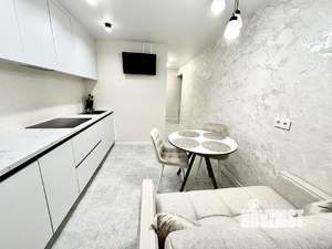 2-к квартира, посуточно, 50м2, 1/1 этаж