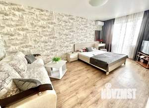 1-к квартира, посуточно, 35м2, 1/1 этаж