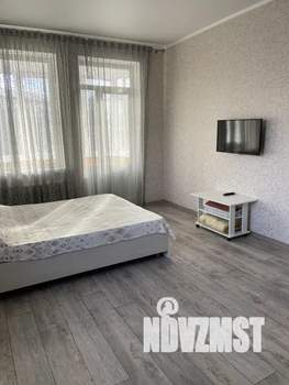 1-к квартира, посуточно, 32м2, 3/5 этаж
