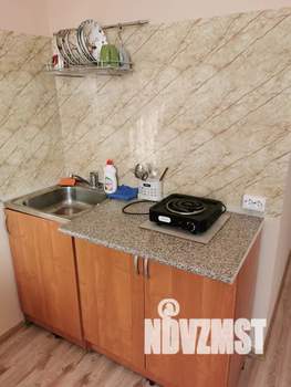 Студия квартира, посуточно, 26м2, 4/10 этаж