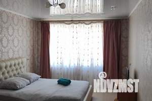 1-к квартира, посуточно, 43м2, 4/9 этаж