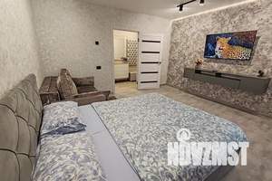 1-к квартира, посуточно, 46м2, 10/10 этаж