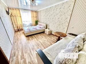 2-к квартира, посуточно, 55м2, 1/1 этаж