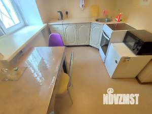 1-к квартира, посуточно, 37м2, 1/3 этаж
