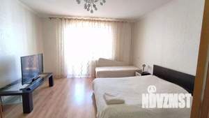 1-к квартира, посуточно, 70м2, 1/1 этаж