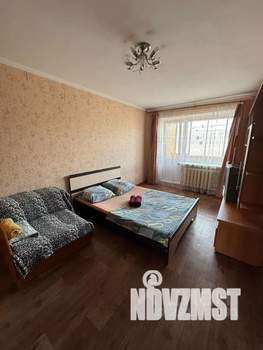 1-к квартира, посуточно, 33м2, 4/5 этаж