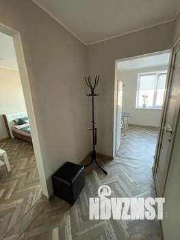 1-к квартира, посуточно, 34м2, 7/9 этаж