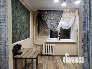 1-к квартира, посуточно, 35м2, 3/3 этаж