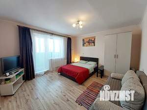 Студия квартира, посуточно, 40м2, 7/10 этаж