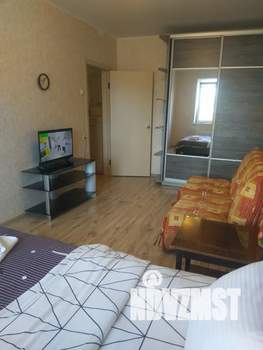 1-к квартира, посуточно, 33м2, 5/10 этаж