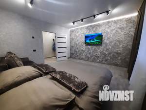 1-к квартира, посуточно, 54м2, 10/10 этаж