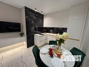 Студия квартира, посуточно, 36м2, 13/16 этаж