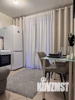 1-к квартира, посуточно, 41м2, 1/10 этаж