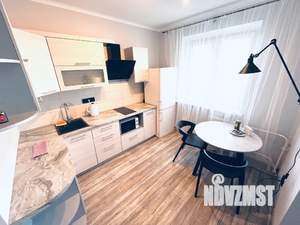 1-к квартира, посуточно, 35м2, 10/10 этаж