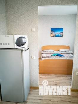 1-к квартира, посуточно, 33м2, 2/10 этаж