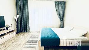 1-к квартира, посуточно, 48м2, 6/9 этаж