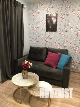 1-к квартира, посуточно, 25м2, 2/10 этаж