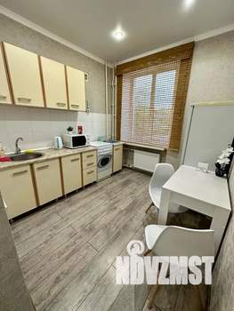 1-к квартира, посуточно, 41м2, 2/5 этаж