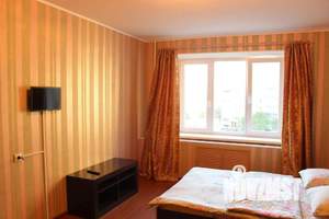 2-к квартира, посуточно, 90м2, 1/1 этаж
