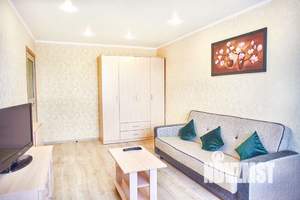 1-к квартира, посуточно, 56м2, 1/1 этаж