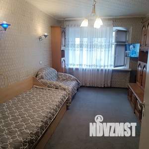 2-к квартира, посуточно, 45м2, 4/5 этаж