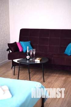 1-к квартира, посуточно, 33м2, 1/9 этаж