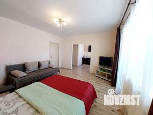 Студия квартира, посуточно, 40м2, 7/10 этаж