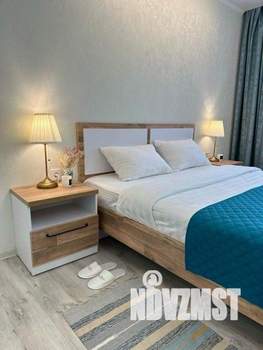 1-к квартира, посуточно, 55м2, 1/1 этаж