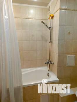 2-к квартира, посуточно, 54м2, 7/10 этаж