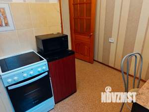 1-к квартира, посуточно, 37м2, 1/3 этаж