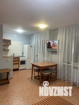 Студия квартира, посуточно, 31м2, 4/4 этаж