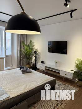 1-к квартира, посуточно, 37м2, 1/1 этаж