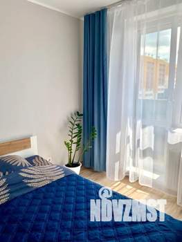 1-к квартира, посуточно, 38м2, 5/10 этаж