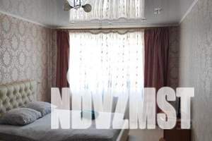 1-к квартира, посуточно, 43м2, 4/9 этаж