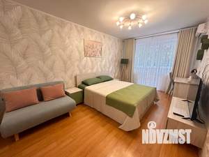 1-к квартира, посуточно, 35м2, 2/9 этаж